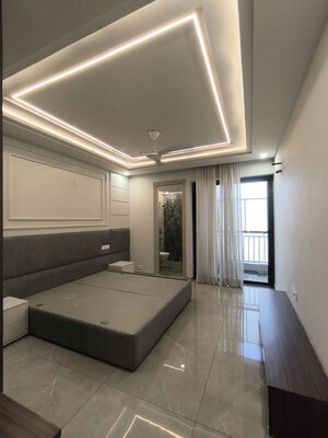 Room in 3 BHK Builder Floor at CRD Golden Castle, Patiala Road – for Sale