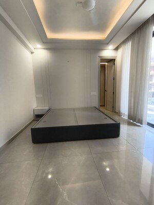 Building Lobby in 3 BHK Builder Floor at CRD Golden Castle, Patiala Road – for Sale