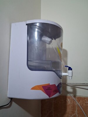 Furnished Amenities in 1 BHK Builder Floor at East Of Kailash – for Rent
