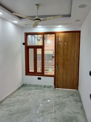 2 BHK Builder Floor For Sale in Govindpuri