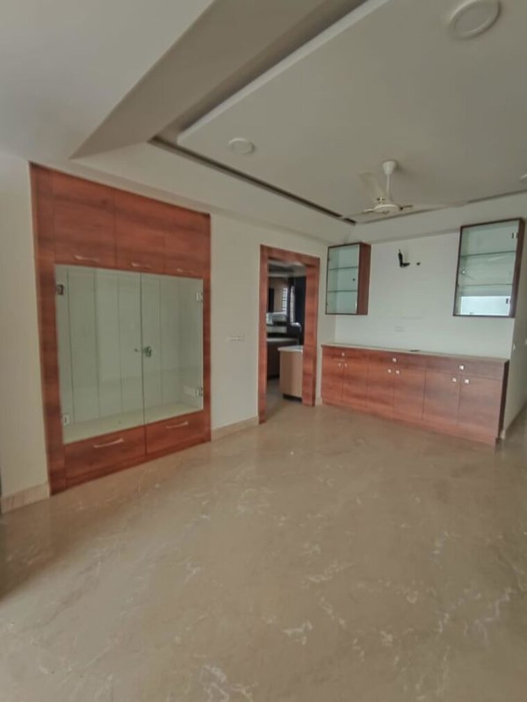 Room, bptp-amstoria-country-floor 3 Bedroom 2025 Sq.Ft. Apartment In Sector 102 Gurgaon 10454331