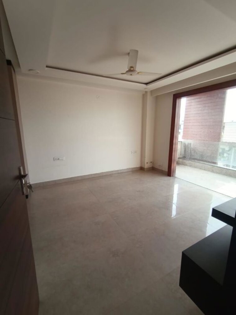 Room, bptp-amstoria-country-floor 3 Bedroom 2025 Sq.Ft. Apartment In Sector 102 Gurgaon 10454331