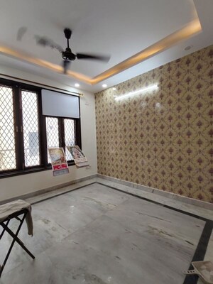 Balcony in 3 BHK Builder Floor at Govindpuri – for Rent