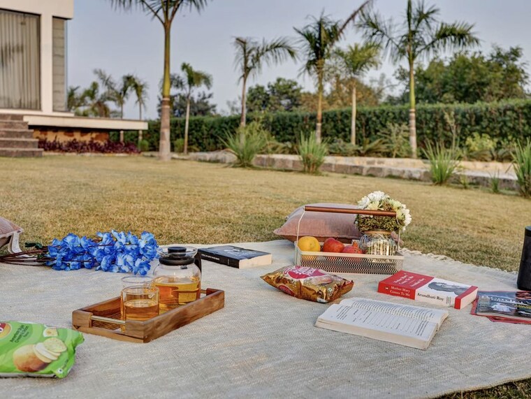 Team Area, nb-gokulam 3 Bedroom 4840 Sq.Ft. Villa In Sohna Sector 7 Gurgaon 10454339
