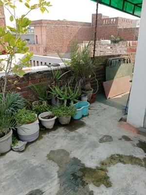 Parking in 1.5 BHK Builder Floor at Huda – for Rent