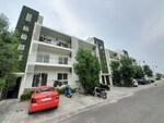 2.5 BHK 1093 Sq.Ft. Builder Floor in Central Park Flower Valley