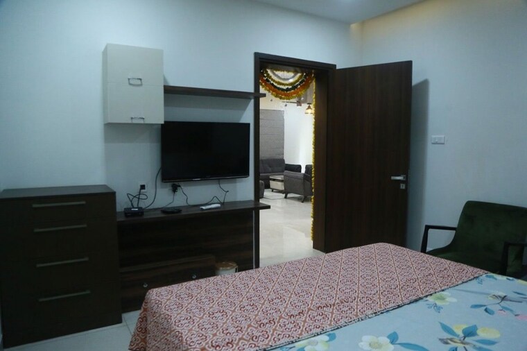 Bedroom, mayfair-villas-tellapur  4500 Sq.Ft. Villa In Tellapur Hyderabad 10454347