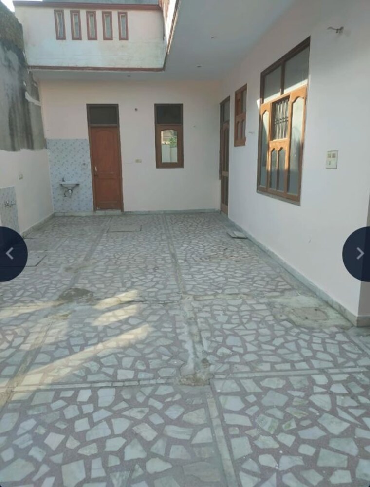 Bedroom, sector 21c 2.5 Bedroom 3250 Sq.Ft. Independent House In Sector 21c Faridabad 10454370
