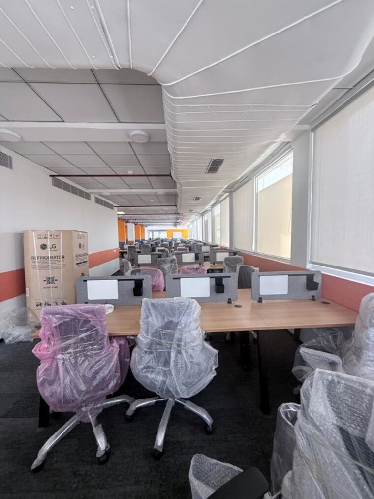 Team Area, sector 19 Commercial Office Space 2900 Sq.Ft. In Sector 19 Gurgaon 10454376
