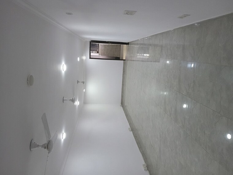 Hall, lajpat nagar i Commercial Office Space 900 Sq.Ft. In Lajpat Nagar I Delhi 10454384