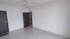 Room in 3 BHK Apartment at Rohan Mithila, Viman Nagar – for Rent