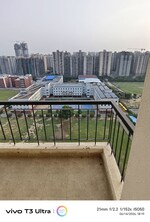 3 BHK 1045 Sq.Ft. Apartment in Amrapali O2 Valley