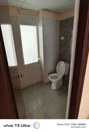 Bathroom in 3 BHK Apartment at Amrapali O2 Valley, Tech Zone 4 Greater Noida – for Sale