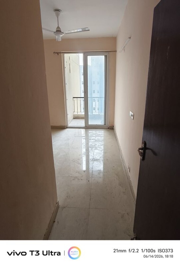 Room, amrapali-o2-valley 3 Bedroom 1045 Sq.Ft. Apartment In Tech Zone 4 Greater Noida Greater Noida 10454406