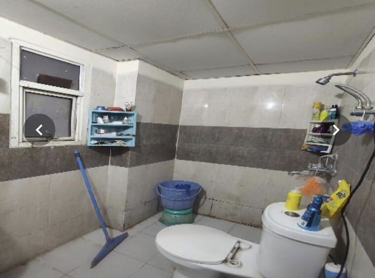 Bathroom, panchsheel-greens-ii 2 Bedroom 1105 Sq.Ft. Apartment In Sector 16 Greater Noida Greater Noida 10454415
