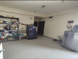 Parking in 2 BHK Apartment at Panchsheel Greens II, Sector 16 Greater Noida – for Sale