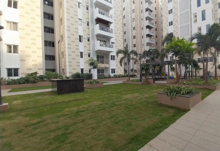 Exterior View, ambience-courtyard 3 Bedroom 1640 Sq.Ft. Apartment In Manikonda Hyderabad 10440963