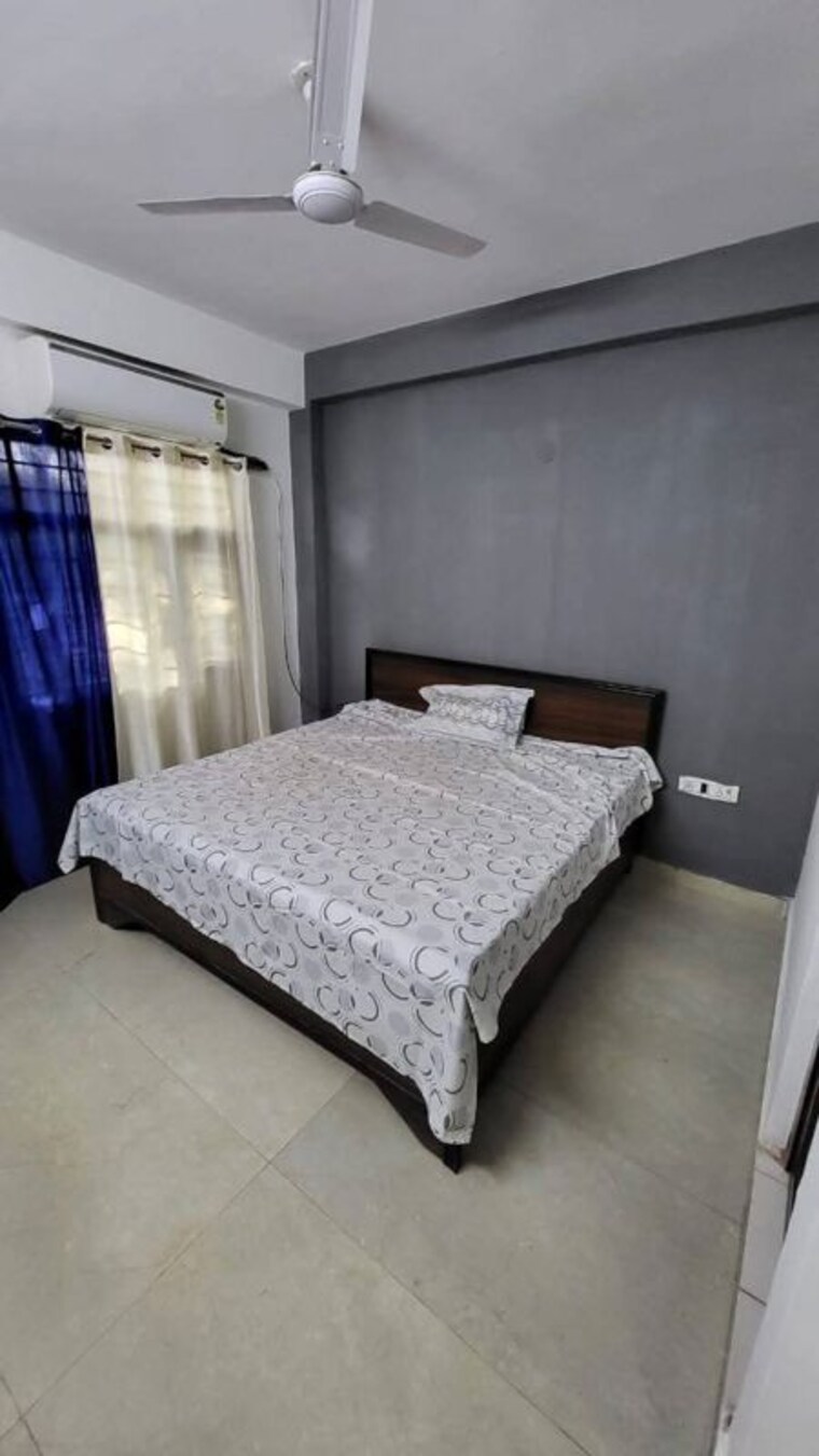 Bedroom, sector 40 2 Bedroom 1300 Sq.Ft. Builder Floor In Sector 40 Gurgaon 10454446