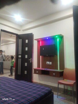 Living Room in 2 BHK Builder Floor at Sector 40 – for Rent