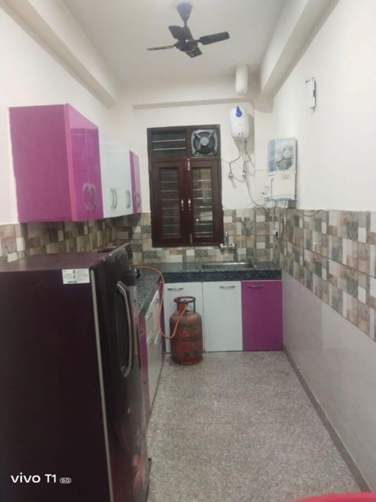 Kitchen, sector 40 2 Bedroom 1200 Sq.Ft. Builder Floor In Sector 40 Gurgaon 10454449