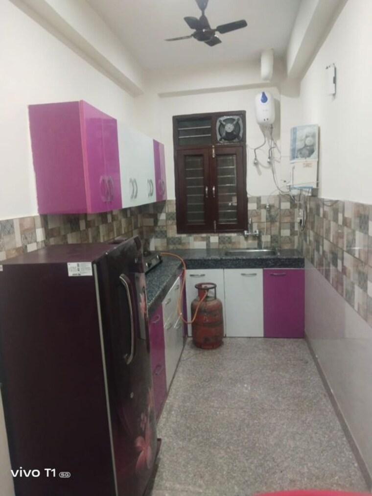Kitchen, sector 40 2 Bedroom 1200 Sq.Ft. Builder Floor In Sector 40 Gurgaon 10454449