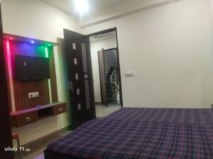 Bedroom in 2 BHK Builder Floor at Sector 40 – for Rent