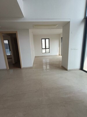 Room in 4 BHK Apartment at PS Aurus, Tangra – for Sale