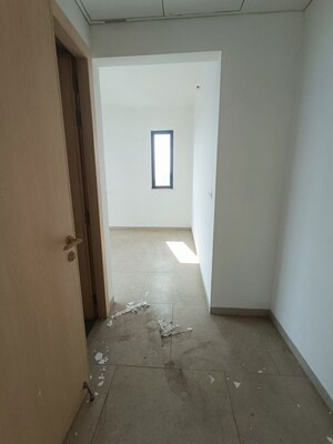 Room in 4 BHK Apartment at PS Aurus, Tangra – for Sale