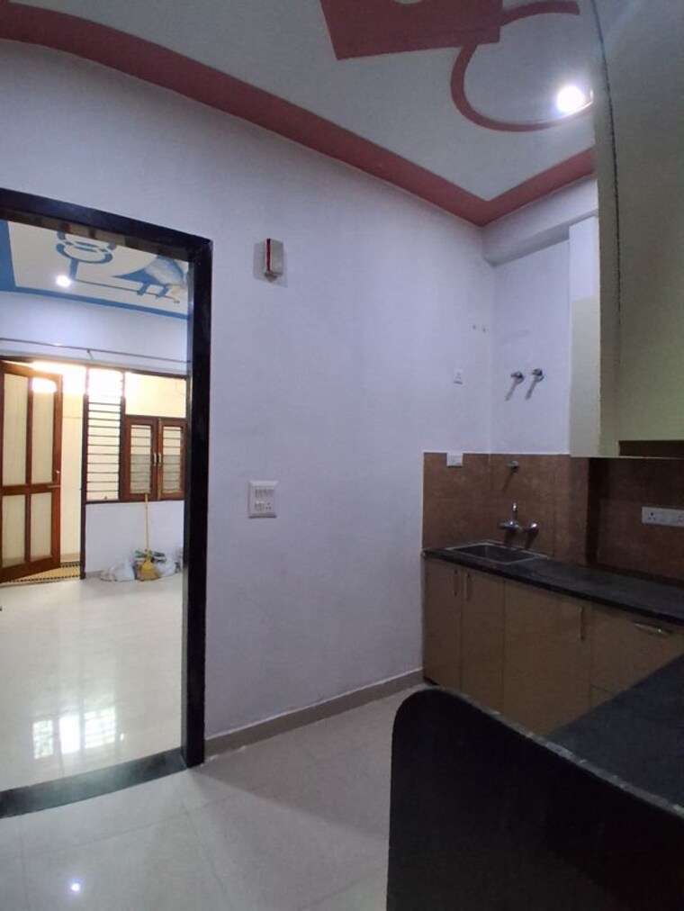 Kitchen, sector 39 2 Bedroom 990 Sq.Ft. Builder Floor In Sector 39 Gurgaon 10454452
