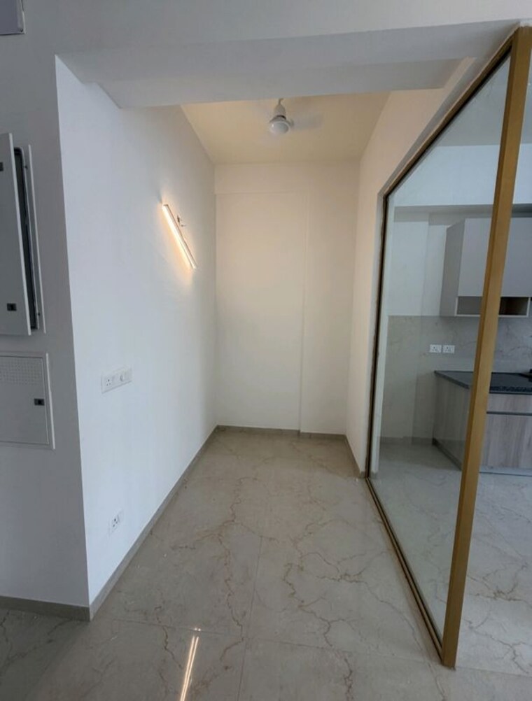 Room, smart-world-orchard 2 Bedroom 1150 Sq.Ft. Apartment In Sector 61 Gurgaon 10454456