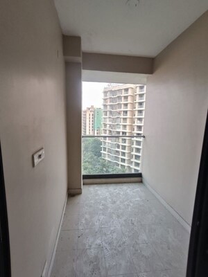 Room in 3 BHK Apartment at PS Jiva, Phoolbagan – for Sale