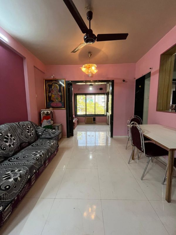 2 BHK 650 Sq.Ft. Apartment in Velentine Tower