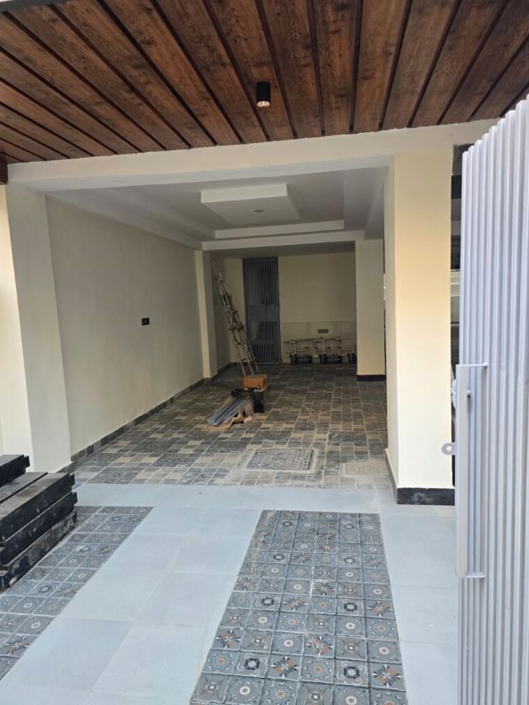 Kitchen, green fields colony 4 Bedroom 3600 Sq.Ft. Builder Floor In Green Fields Colony Faridabad 10454519