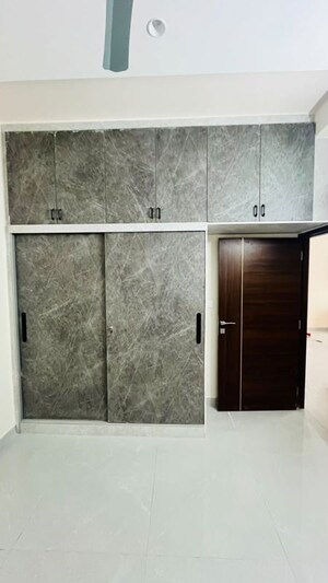 Room in 3 BHK Apartment at Hallmark Treasor, Narsingi – for Rent