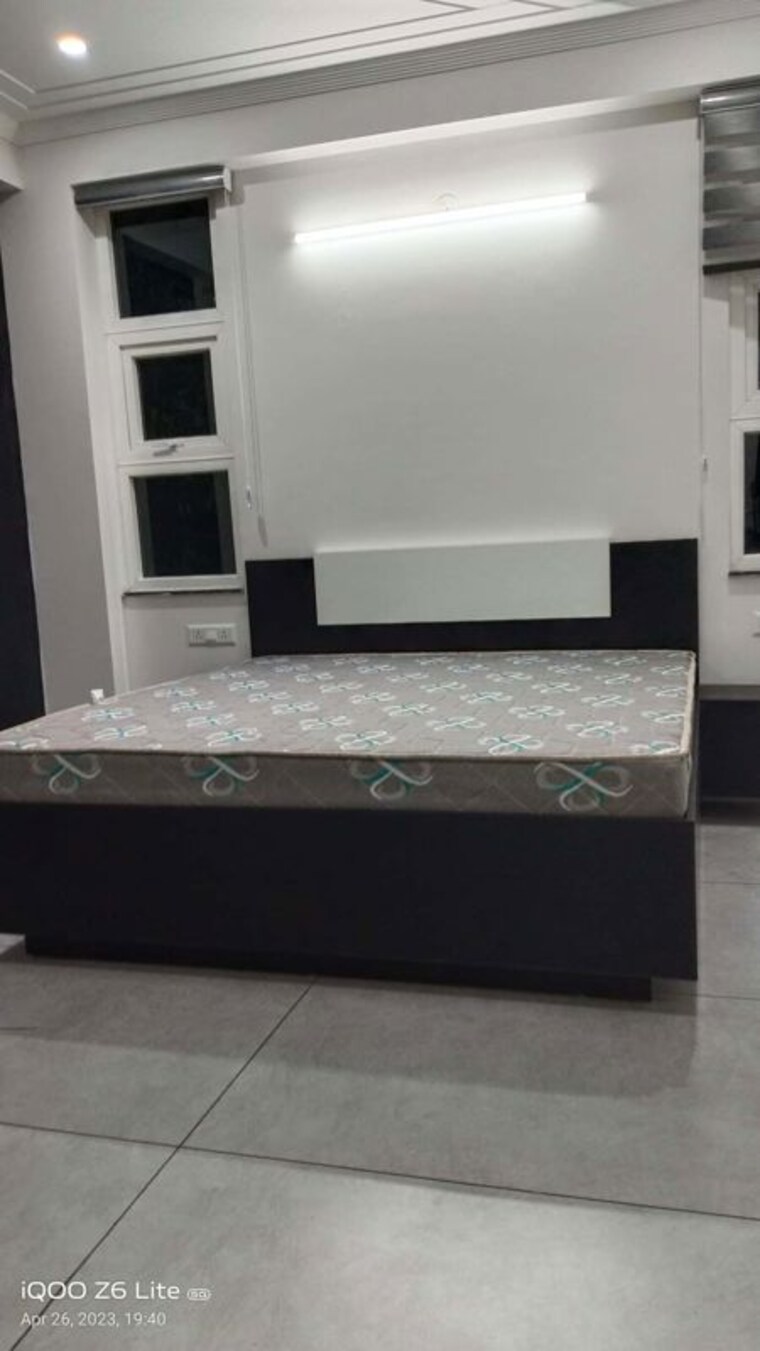 Bedroom, sector 43 1 Bedroom 600 Sq.Ft. Builder Floor In Sector 43 Gurgaon 10454543