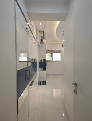 Bathroom in 2 BHK Apartment at Vasant Vihar – for Rent