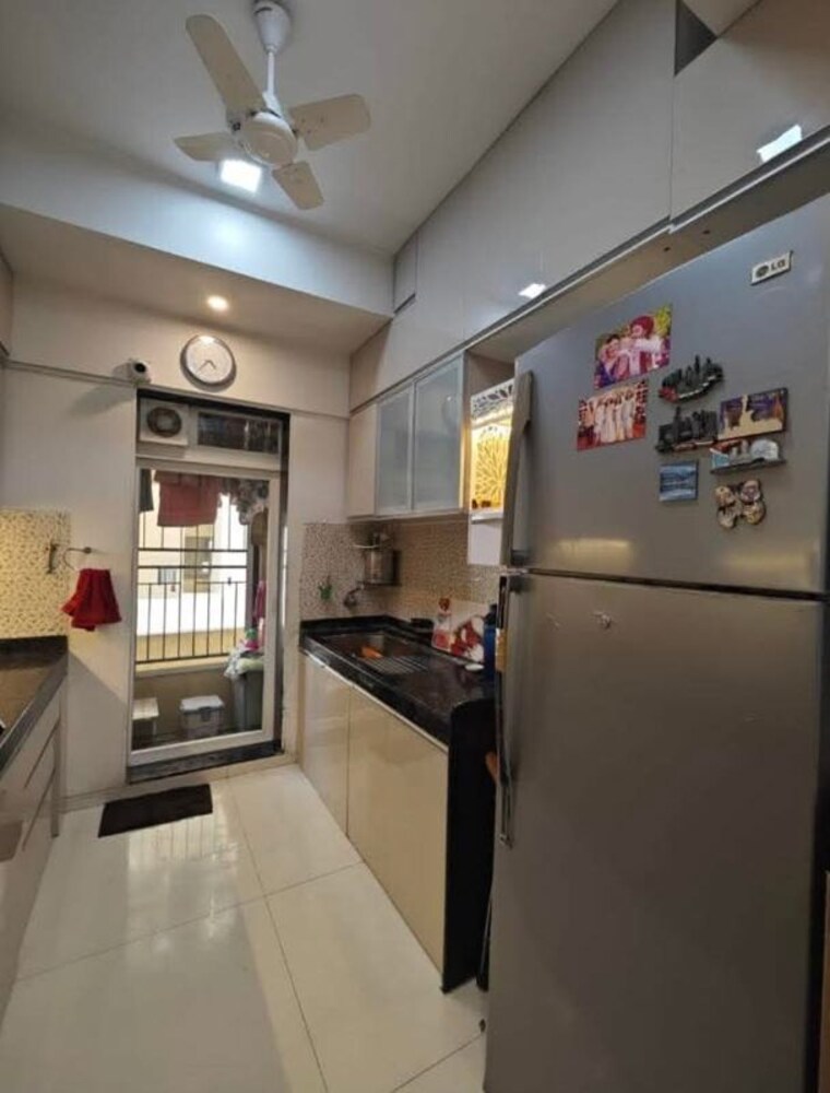 Kitchen, vasant vihar 2 Bedroom 750 Sq.Ft. Apartment In Vasant Vihar Thane 10454538