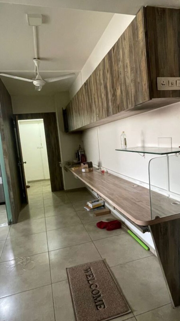 Team Area, ellisbridge Commercial Office Space 1200 Sq.Ft. In Ellisbridge Ahmedabad 10454545
