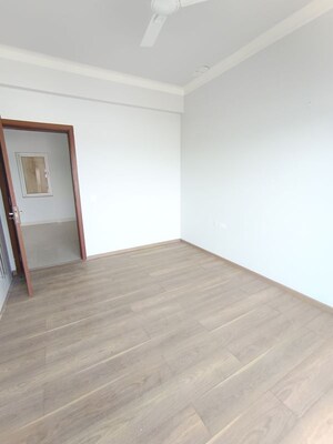 3 BHK Apartment For Sale in Central Park Flower Valley Aqua Front Towers, Sohna Sector 33