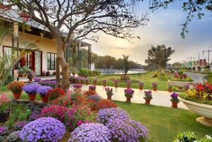  Plot – Garden View at Central Park Flower Valley Mikasa Plots, Sohna Sector 33 - for Sale