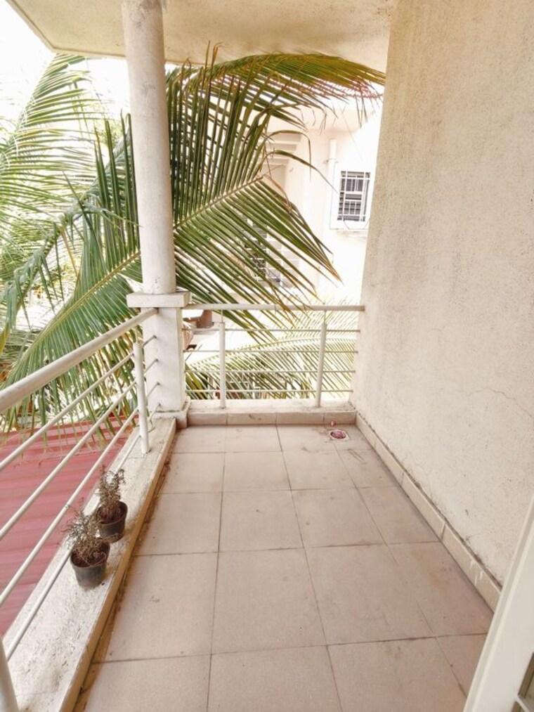 Balcony, sierra 3.5 Bedroom 2000 Sq.Ft. Villa In Undri Pune 10454599