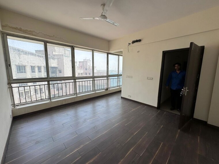  Parking, saya-gold-avenue 3 Bedroom 1480 Sq.Ft. Apartment In Vaibhav Khand Ghaziabad 10454655