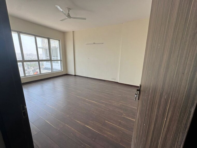 Room, saya-gold-avenue 3 Bedroom 1480 Sq.Ft. Apartment In Vaibhav Khand Ghaziabad 10454655