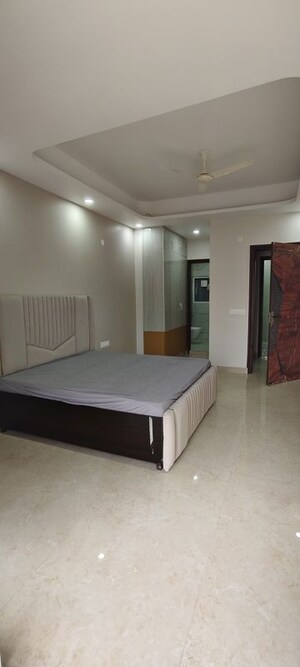 Bedroom in 2 BHK Builder Floor at Sushant Lok I – for Rent
