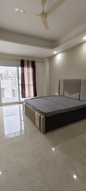 Bedroom in 2 BHK Builder Floor at Sushant Lok I – for Rent
