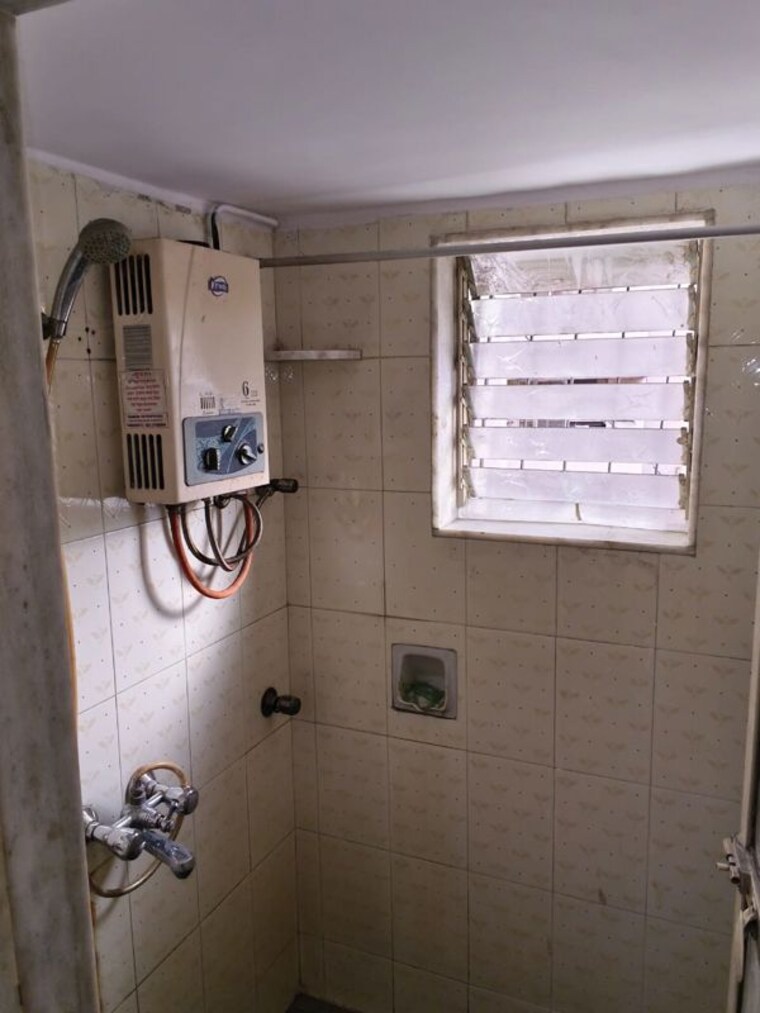 Bathroom, jasmine-chs-chembur 1 RK 350 Sq.Ft. Apartment In Chembur Mumbai 10454667