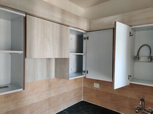 Room in 2 BHK Apartment at Jaypee Green Kosmos Phase II, Sector 134 – for Rent