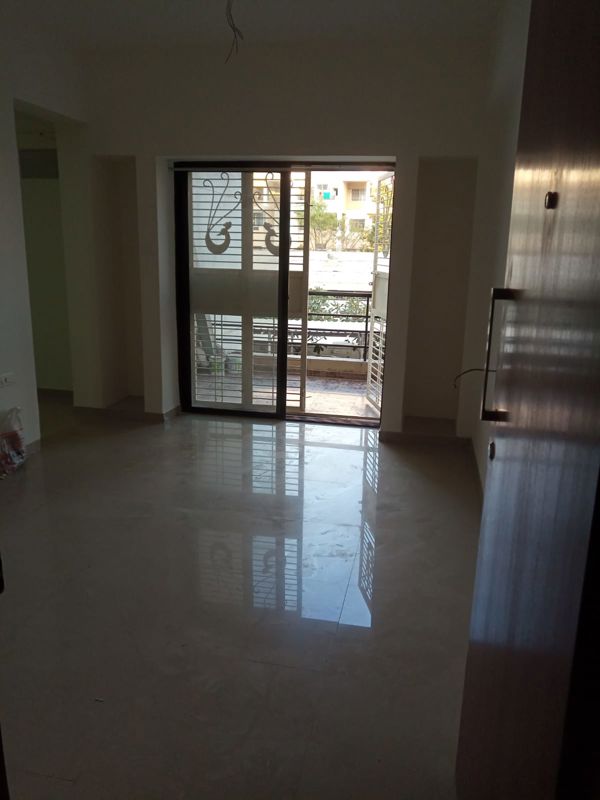 2 BHK 1009 Sq.Ft. Apartment in Kumbare Park Society