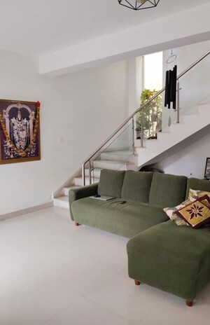 Living Room in 4 BHK Villa at Tellapur – for Rent