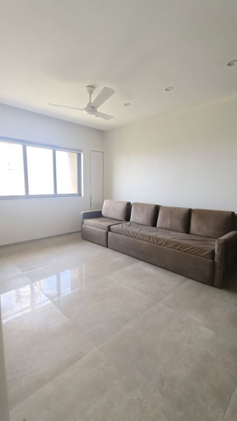 Bedroom, lady-ratan-tower 1.5 Bedroom 600 Sq.Ft. Apartment In Worli Mumbai 10454723